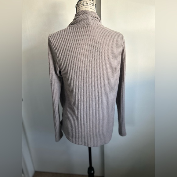 Wishlist boho waffle knit blouse - Picture 5 of 11